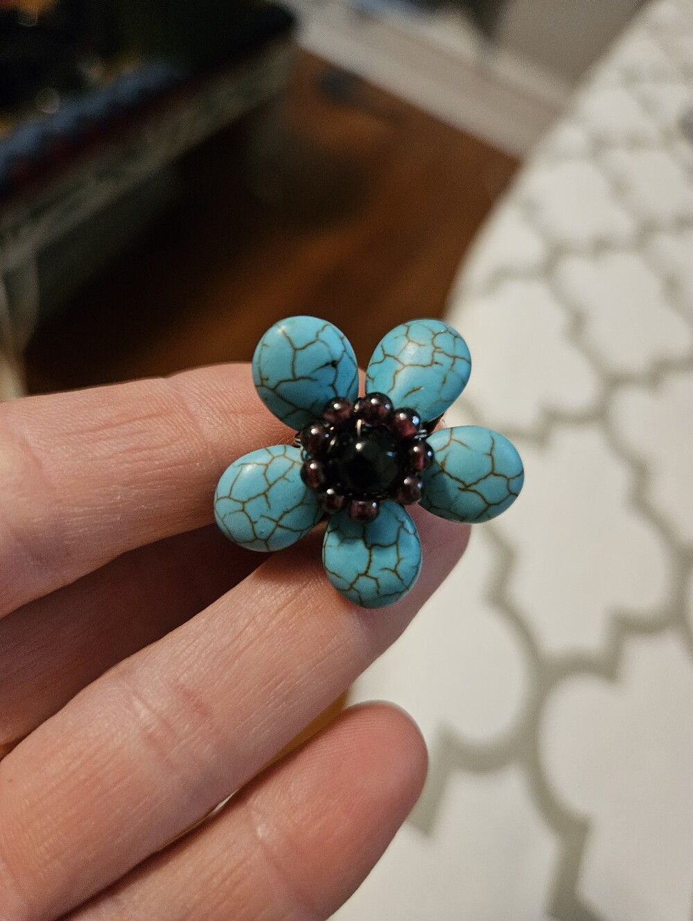 HANDMADE * Adjustable Flower Ring - Picture 5 of 5